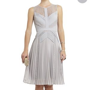 BCBGMAXAZRIA Raya Sleeveless Pleated Lace Dress